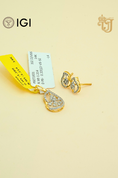 The Classic Teardrop Sparkle Pendant Set