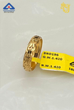Star-Cut Gold Band