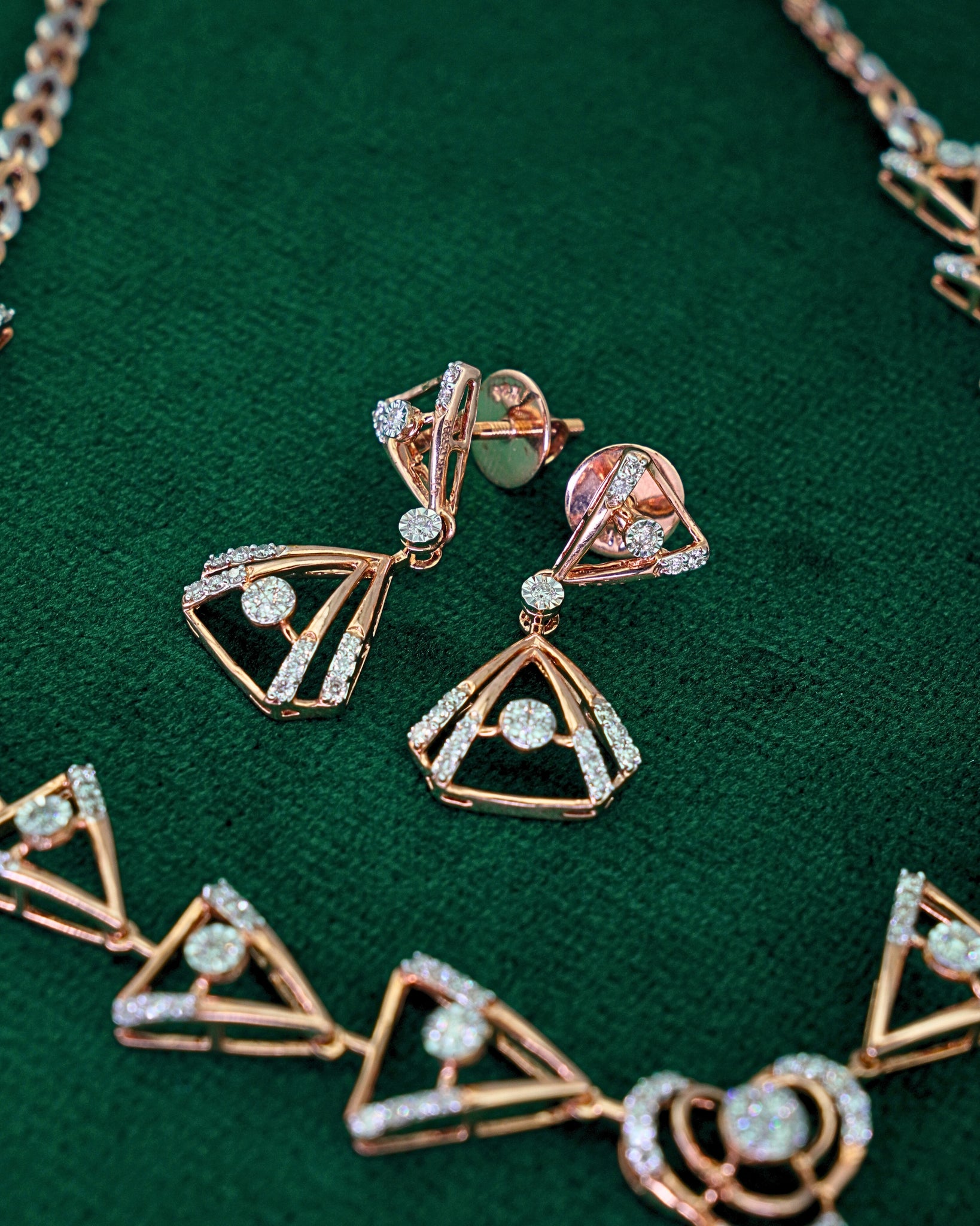 NECKLACE PANDANT(1.11)