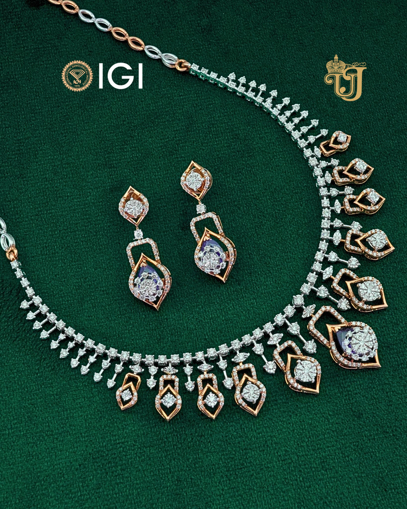 The Blue Velvet Horizon Necklace Set