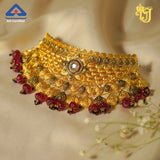 Antique Leaf-Patterned Choker