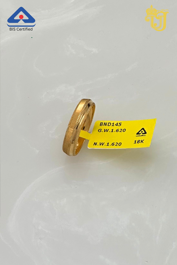 Embossed Pattern Gold Band