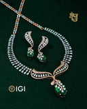 The Emerald Bloom Shimmer Necklace Set